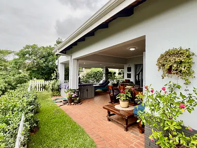 4 Bedroom House For Sale in Ballito - mHsJ.webp