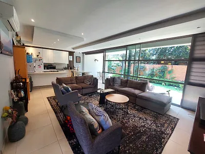 4 Bedroom Townhouse For Sale in Pretoria - n4DV.webp