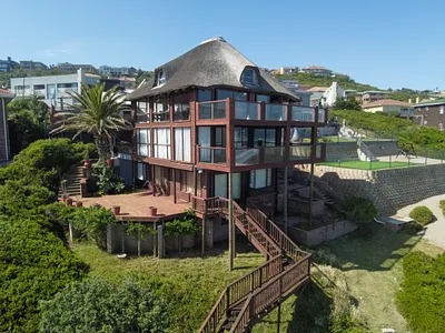 10 Bedroom House For Sale in Mossel Bay - Q1bf.webp