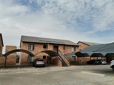 3 Bedroom Townhouse For Sale in Alberton - njeq.webp