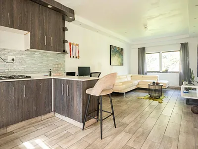2 Bedroom Apartment For Sale in Amanzimtoti - buQf.webp