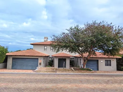 3 Bedroom House For Sale in Langebaan - DFmm.webp