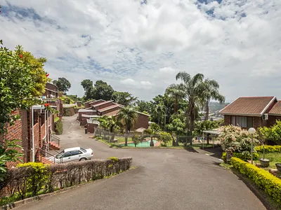 2 Bedroom Apartment For Sale in Durban - PYLh.webp