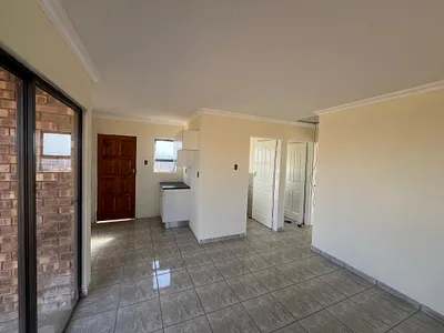 2 Bedroom House For Sale in Balfour - hdfZ.webp