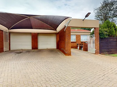 2 Bedroom Townhouse For Sale in Boksburg - oE5g.webp