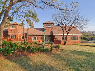 Farm For Sale in Walkerville - Ycxr.webp