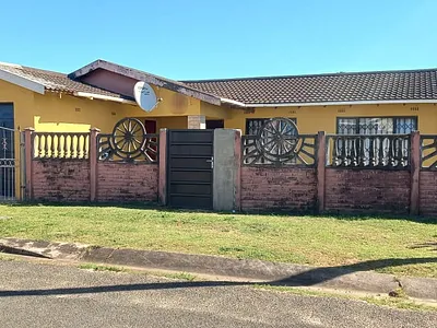 3 Bedroom House For Sale in Esikhawini - tRx4.webp