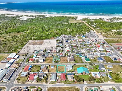 Vacant Land For Sale in Struisbaai - dUfy.webp