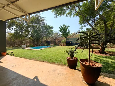 5 Bedroom House For Sale in Rustenburg - XhDe.webp