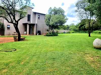 4 Bedroom House For Sale in Mooinooi - SWDw.webp