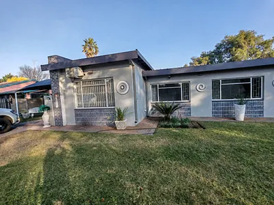 4 Bedroom House For Sale in Sasolburg - qJWa.webp