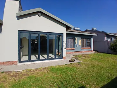 3 Bedroom Townhouse For Sale in Rustenburg - drBW.webp