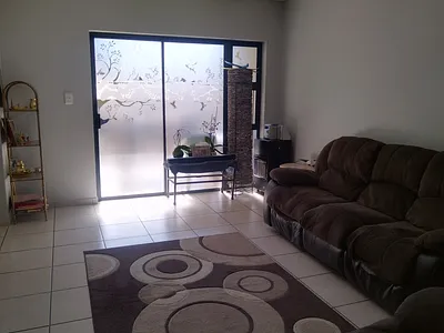 2 Bedroom Apartment For Sale in Benoni - 0ySP.webp