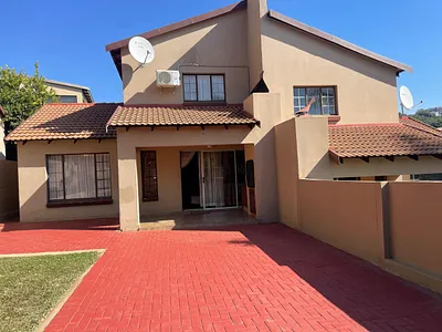 3 Bedroom Townhouse For Sale in Rustenburg - Wt54.webp