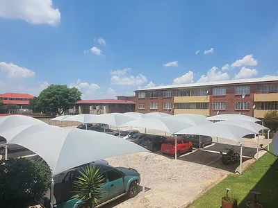 1 Bedroom Townhouse For Sale in Germiston - 7vdr.webp