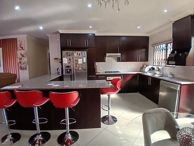 3 Bedroom Townhouse For Sale in Alberton - glh4.webp