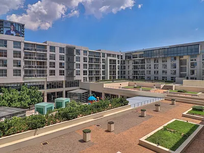 3 Bedroom Apartment To Rent in Bedfordview - SIEA.webp