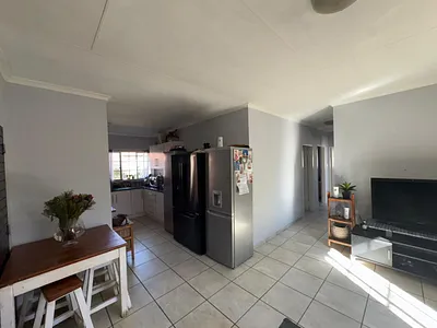 3 Bedroom House For Sale in Rustenburg - eT4C.webp