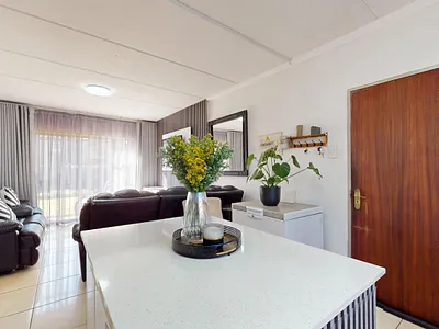 2 Bedroom Apartment For Sale in Benoni - EZtG.webp