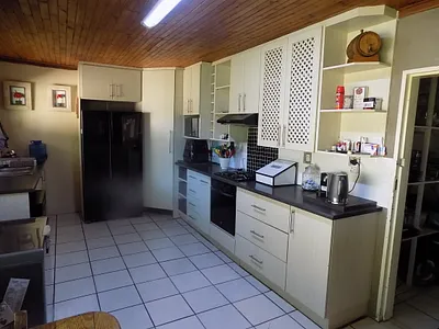 4 Bedroom House For Sale in Ventersdorp - wVwn.webp