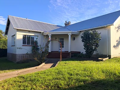 3 Bedroom House To Rent in Humansdorp - OP1T.webp