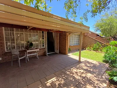 2 Bedroom Townhouse For Sale in Bela Bela - HFpT.webp