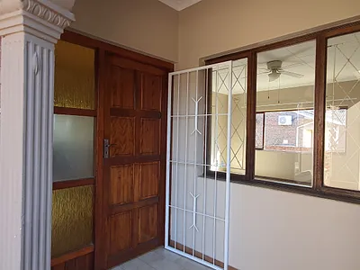3 Bedroom House To Rent in Empangeni - DChi.webp