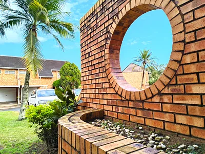3 Bedroom Townhouse To Rent in Richards Bay - J8Jt.webp