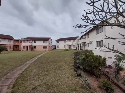 3 Bedroom Apartment For Sale in Richards Bay - XMaf.webp