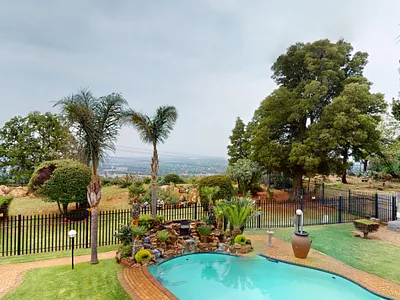 4 Bedroom House For Sale in Germiston - r5LJ.webp