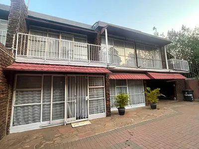 3 Bedroom Apartment For Sale in Pretoria - Ncaf.webp