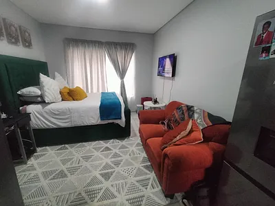 1 Bedroom Apartment For Sale in Pretoria - oUCV.webp