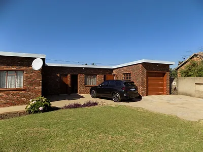 3 Bedroom House For Sale in Ventersdorp - yFUD.webp
