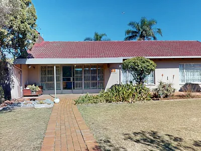 3 Bedroom House For Sale in Boksburg - xA9J.webp