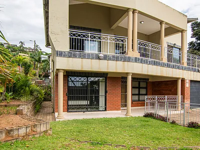 3 Bedroom Townhouse For Sale in Zinkwazi Beach - u86Y.webp