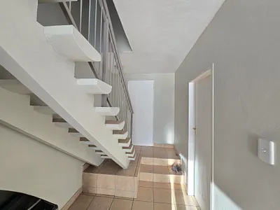 3 Bedroom Townhouse For Sale in Witbank - 5Aob.webp