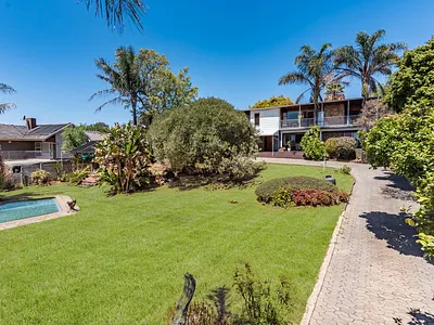 4 Bedroom House For Sale in Krugersdorp - Ews0.webp
