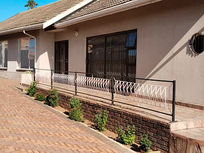 3 Bedroom House For Sale in Heidelberg - kA6Y.webp