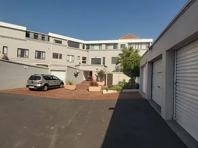 3 Bedroom Apartment For Sale in Durban - X8QC.webp
