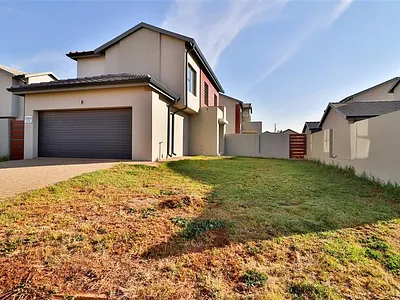 3 Bedroom House For Sale in Centurion - 5F3D.webp