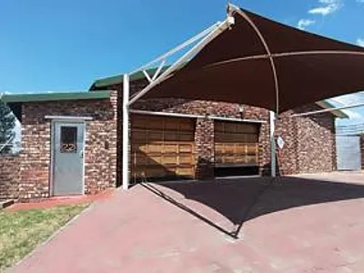 3 Bedroom Townhouse For Sale in Parys - tKfJ.webp