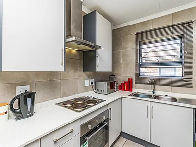 2 Bedroom Townhouse For Sale in Roodepoort - MnVH.webp