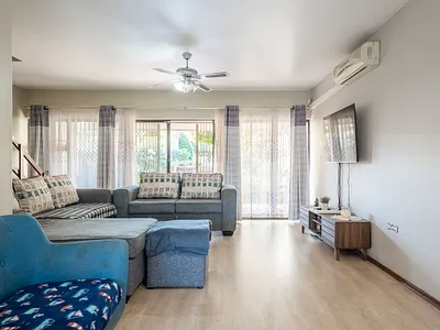 2 Bedroom Townhouse For Sale in Kingsburgh - Ic9A.webp