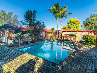 5 Bedroom House For Sale in Centurion - b6oM.webp