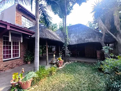 3 Bedroom House For Sale in Rustenburg - cHUX.webp