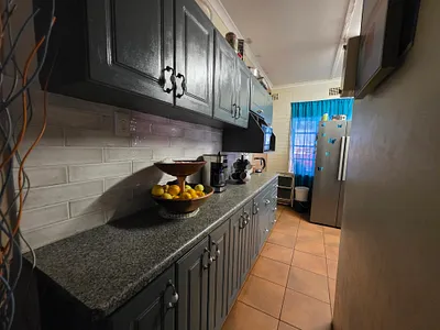 3 Bedroom House For Sale in Empangeni - rl2W.webp