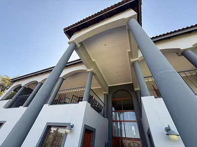 6 Bedroom House For Sale in Rustenburg - aD1F.webp