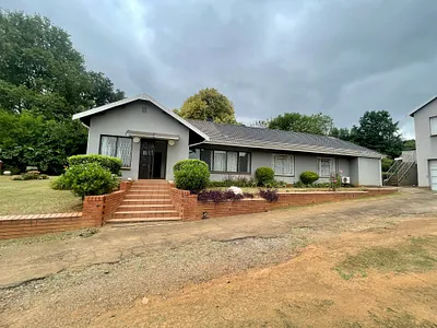 3 Bedroom House For Sale in Pietermaritzburg - irBL.webp