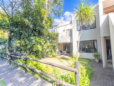 2 Bedroom Townhouse For Sale in Sandton - DxRx.webp