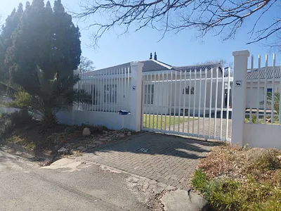 3 Bedroom House For Sale in Parys - tzkh.webp